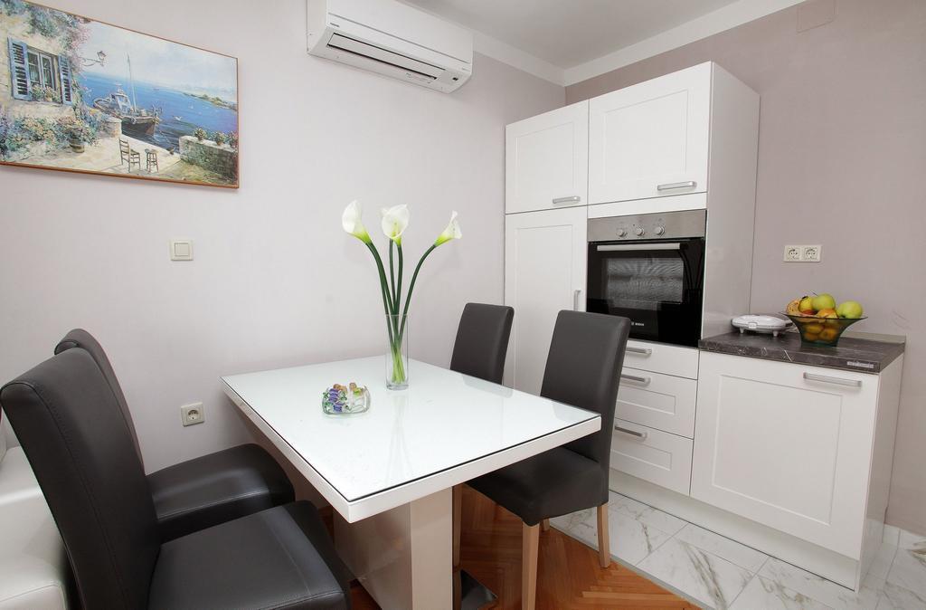 Apartment Grga Split Buitenkant foto